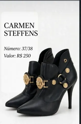Bota de couro Carmen steffens