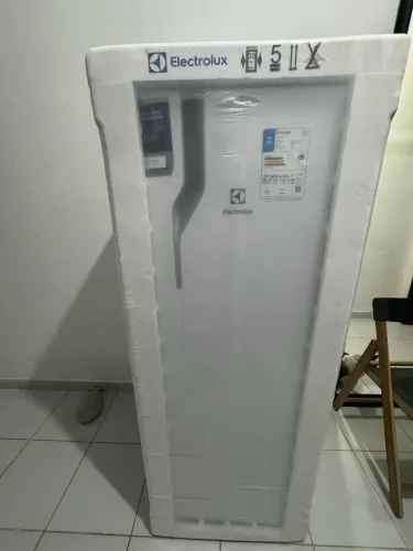 Geladeira Electrolux Nova
