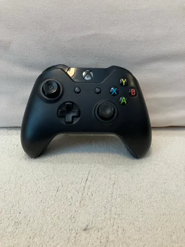 Controle Xbox One - Original - Pouco usado