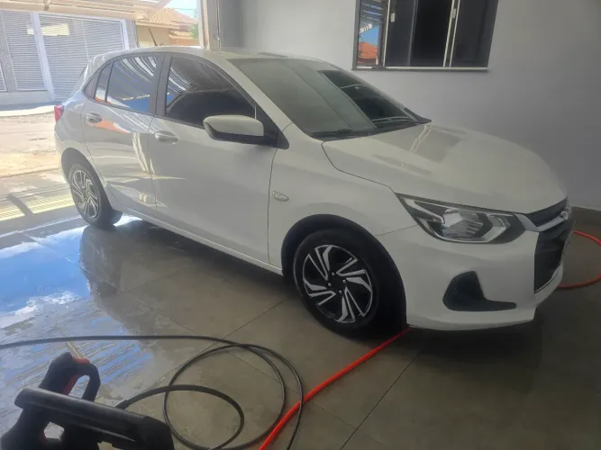 Chevrolet Onix Hatch LT 1.0 12V Flex Mec. 4P 2024