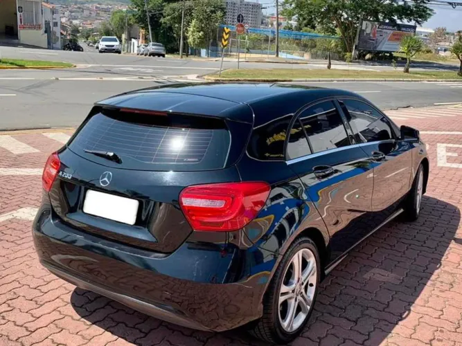 Mercedes-Benz Classe A 200 1.6 TB/flex Aut. 2015