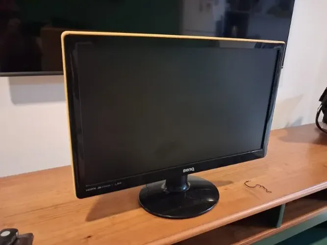 Monitor Benq Rl2240he 21.5 Full Hd (leia Descrição)