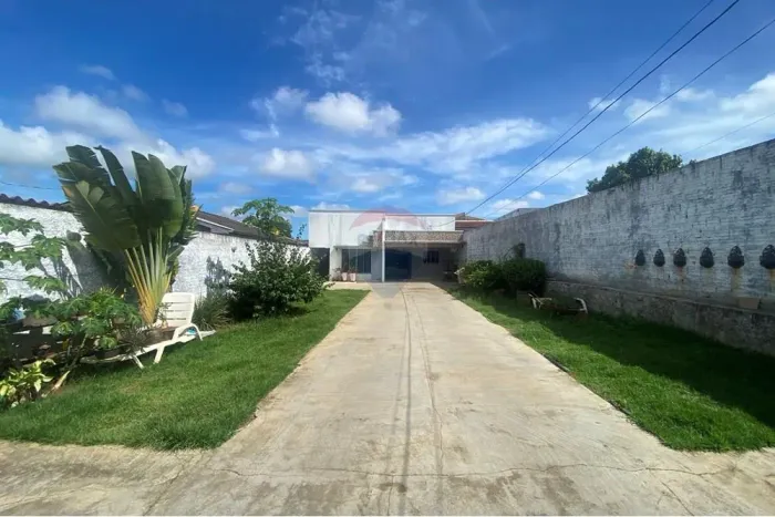 Imóvel com Possibilidade de Financiamento Linda Casa no Centro da Cidade, 3 Quartos, 1 Su