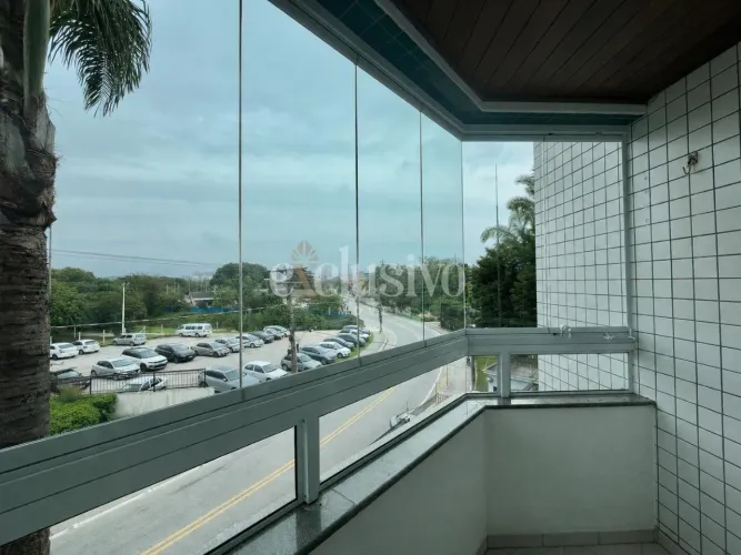Apartamento 2 dormitórios com 1 suíte no Abraão