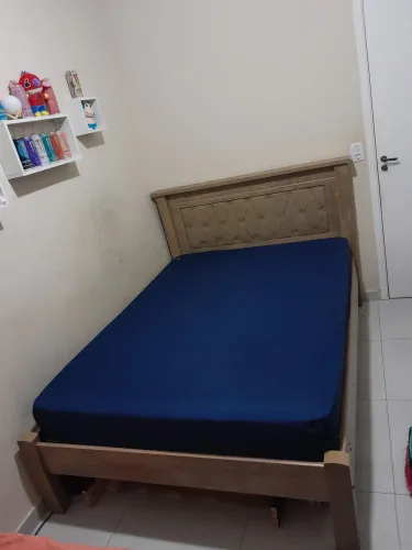 Cama de casal ripada