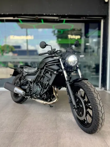 KAWASAKI ELIMINATOR 500 ABS PRETA