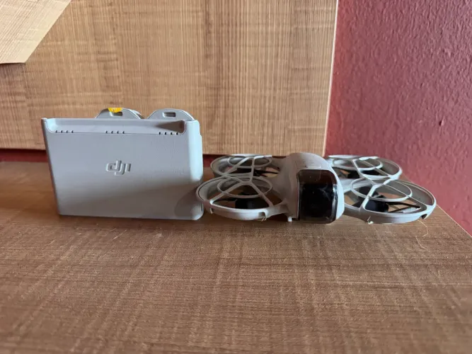 Dji neo ( drone, 3 baterias e hub de carregamento)passo no cartão em 10 vezes sem juros