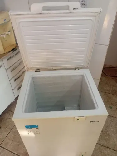 Freezer, Philco, horizontal, 143L.