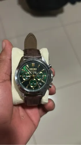 Seiko Sbtr017 Cronógrafo Verde Visor Hardlex Pulseira Couro