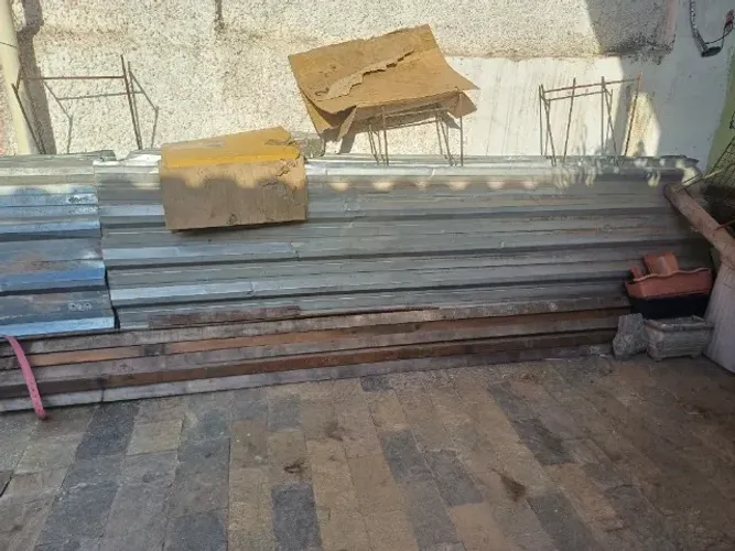 Telhas de zinco