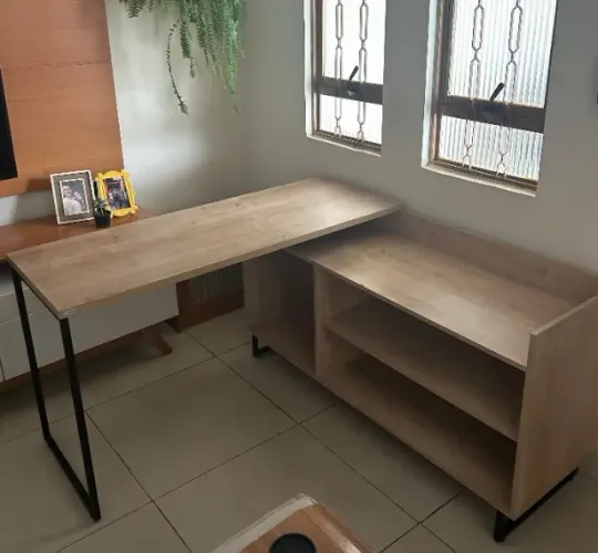 Mesa para Escritório em L