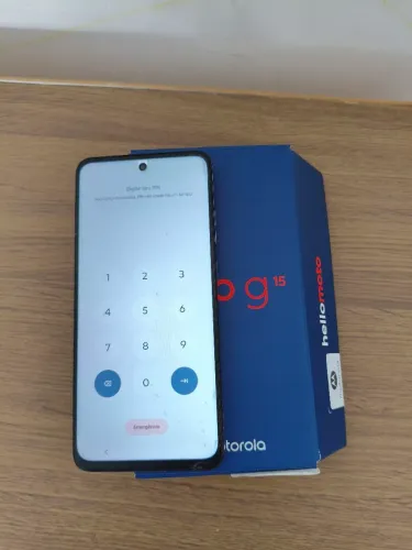 Celular moto G15 3 meses de uso novo 