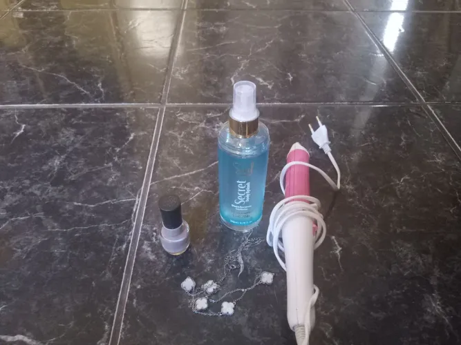 Vendo perfume babyliss colar e esmalte