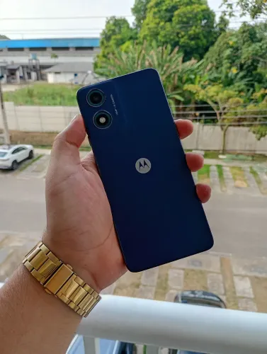 Moto g04s