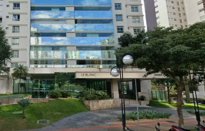 CONDOMINIO LE BLANC