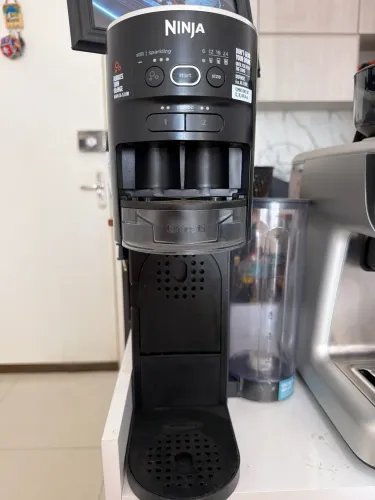 Ninja Thirsti - máquina de refrigerante