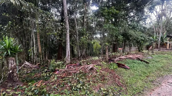 Terreno em condomínio fechado