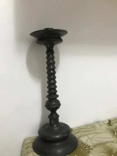 Par de tocheiro de bronze