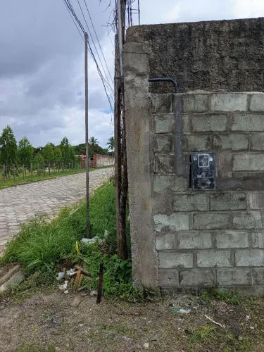 Vendo um terreno na pirâmide