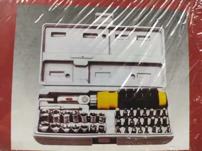 Kit Jogo De Soquetes e Bits Com Catraca 40 Peças