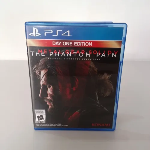 Vendo Metal Gear Solid V: The Phantom Pain - Day One Edition Ps4 Semi novo 
