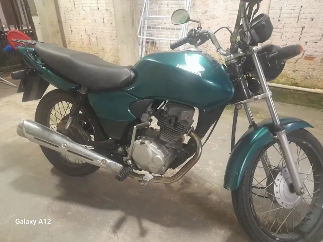 Titã ks 2002