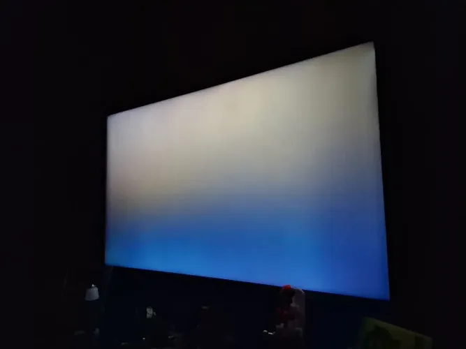 VENDO TV 43 POLEGADAS