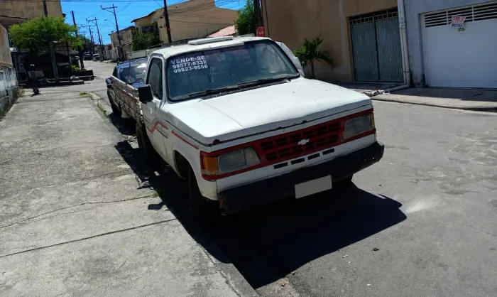 Vendo Caminhonete ? ano 1989