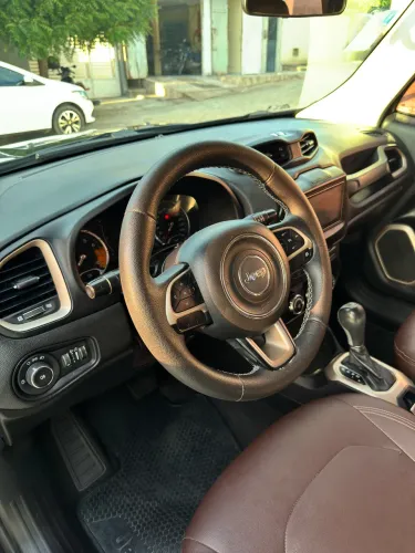 Jeep Renegade 1.8 4X2 Flex 16V Aut. 2018
