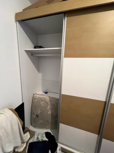 GUARDA-ROUPA GRANDE
