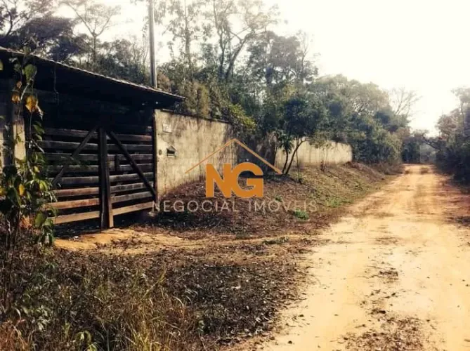 DUAS CHÁCARAS 2100M² - ESMERALDAS