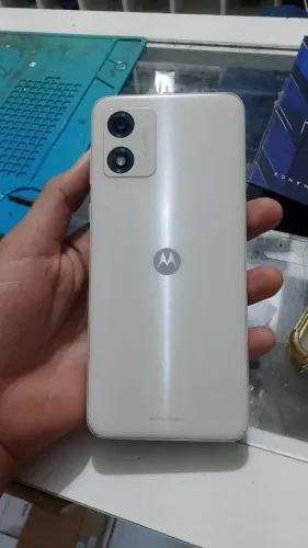 Moto e13