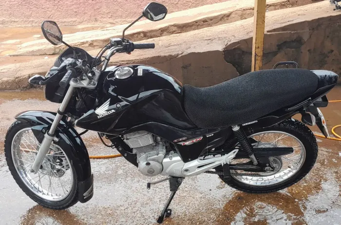 Cg 150/2015 em dias no meu nome só no ponto de tranferir.
