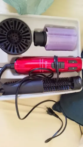 Secador e escova rotativa cerâmic spin íon brush 4 em 1