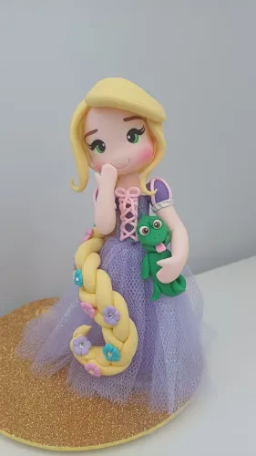 Rapunzel topo de bolo