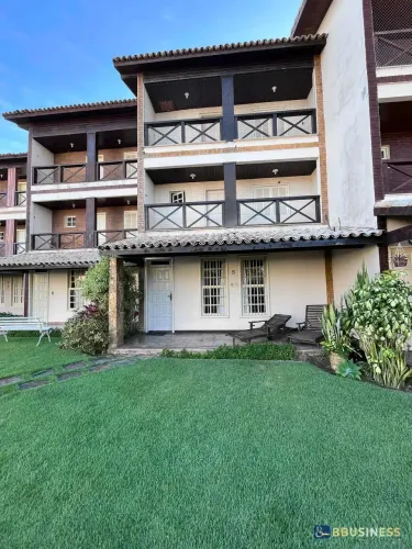 Casa Triplex à Venda no Residencial Grussaí Conforto, Exclusividade e Lazer Completo, Cam