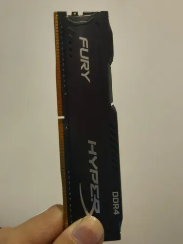 Memória RAM DDR4 4GB HyperX Fury Kingston 2400MHz