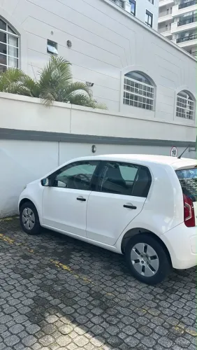 Volkswagen Up! Take 1.0 Total Flex 12V 5P 2015