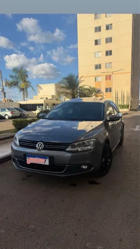 Volkswagen Jetta Highline 2.0 TSI 16V 4P Tiptronic 2014