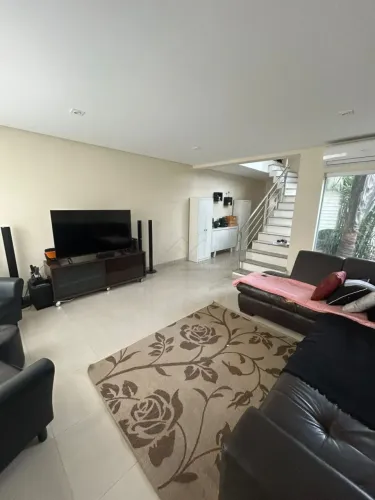 Sobrado com 03 dormitórios à venda, 200m² por R$1.490.000,00 na Ceramica - São Caetano do 