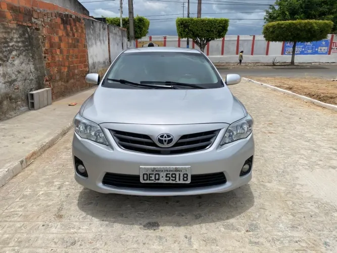 Toyota Corolla XEI 2.0 Flex 16V Aut. 2013
