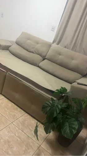 Sofá grande retrátil