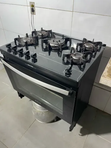 Fogão para retirar peças funcionando normal