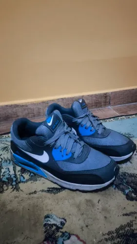 NIKE AIR TOTAL 90 AZUL E CINZA