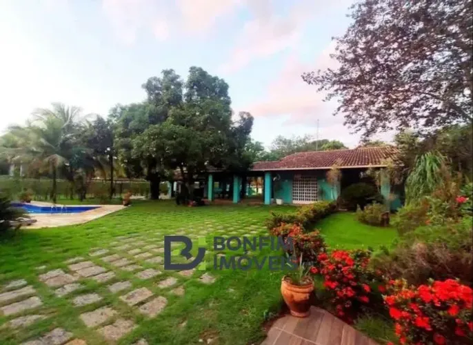 Linda chácara com 3.500m² ao pé da Ibituruna