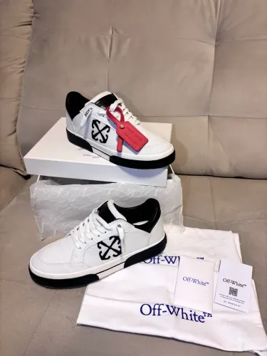 Tênis Off White Vulcanized 39BR Completo Original