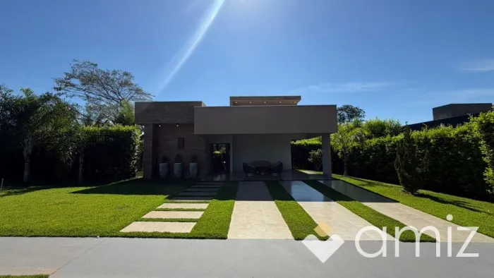 Casa de alto padrão em Condomínio de Chácaras em Guapó