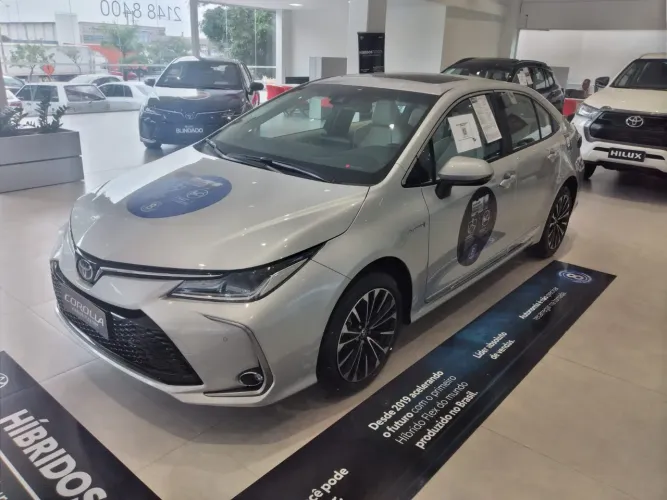 Toyota Corolla Altis Prem. Hybrid 1.8 Flex AUT 2026