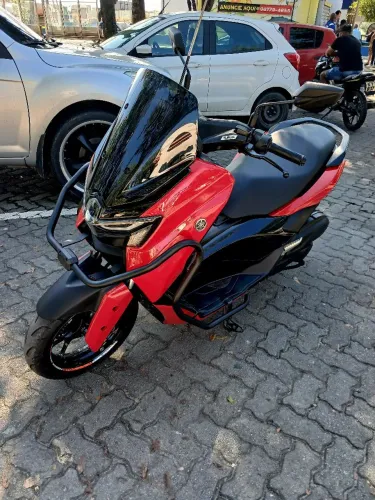 Nmax 160 início dono