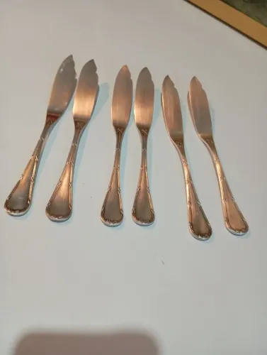 Vendo meia dúzia de faca para peixe espessurada em prata 90 Franca Lanza.